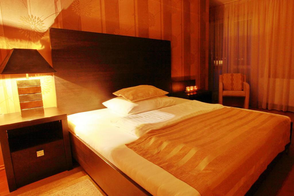 City Hotel Nitra With Free Parking Zimmer foto