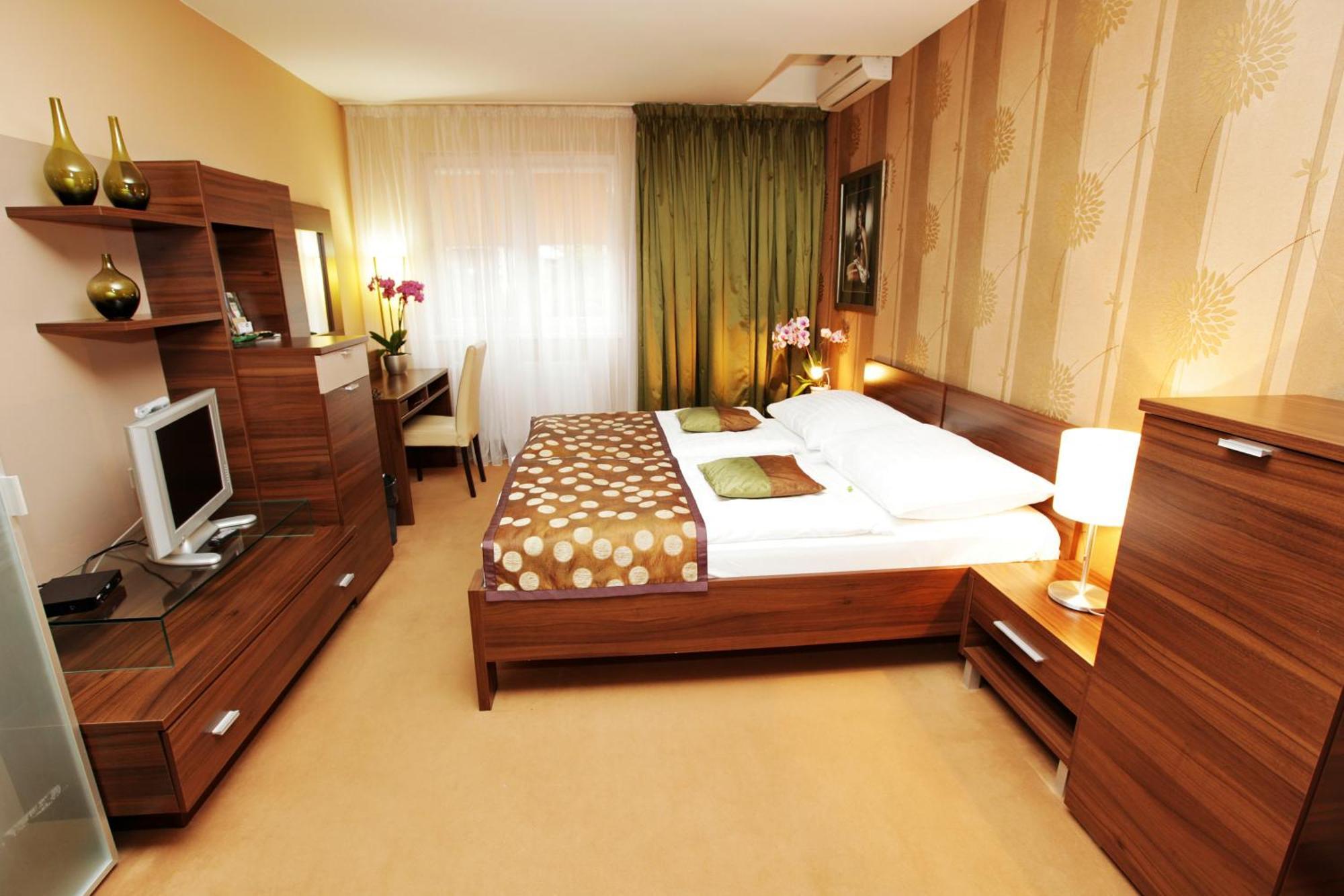City Hotel Nitra With Free Parking Zimmer foto